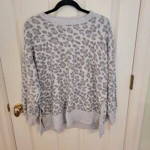 Aerie Oversized Animal Print Sweatshirt Size Medium